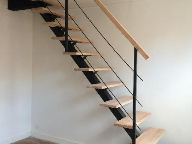 Une association de bois et d'aciers pour un magnifique escalier en Normandie avec l'entreprise Germain